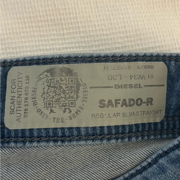 Diesel Jeans - Picture 1 of 7